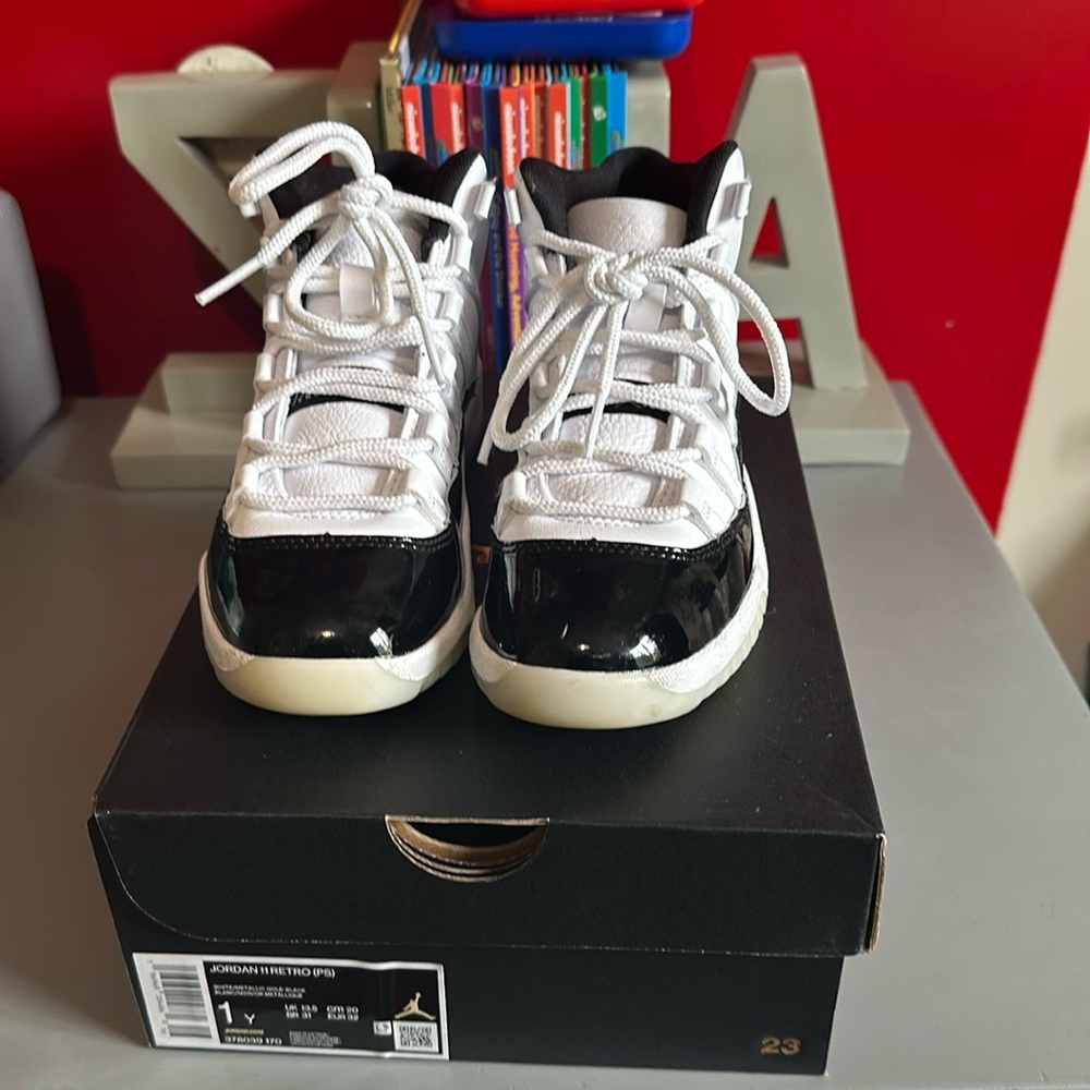 Little kids Jordan 11 Retro, size 1Y
